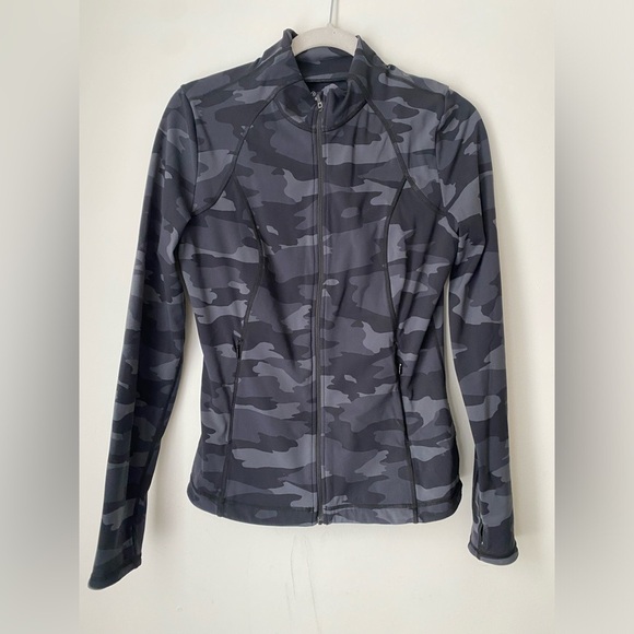 Sweaty Betty Jacket Women’s Medium Power Workout Zip Through Black Tonal Camo - Picture 5 of 11